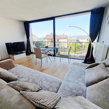 Bella Vista Lux Apartment With Private Terace Koper Exterior photo