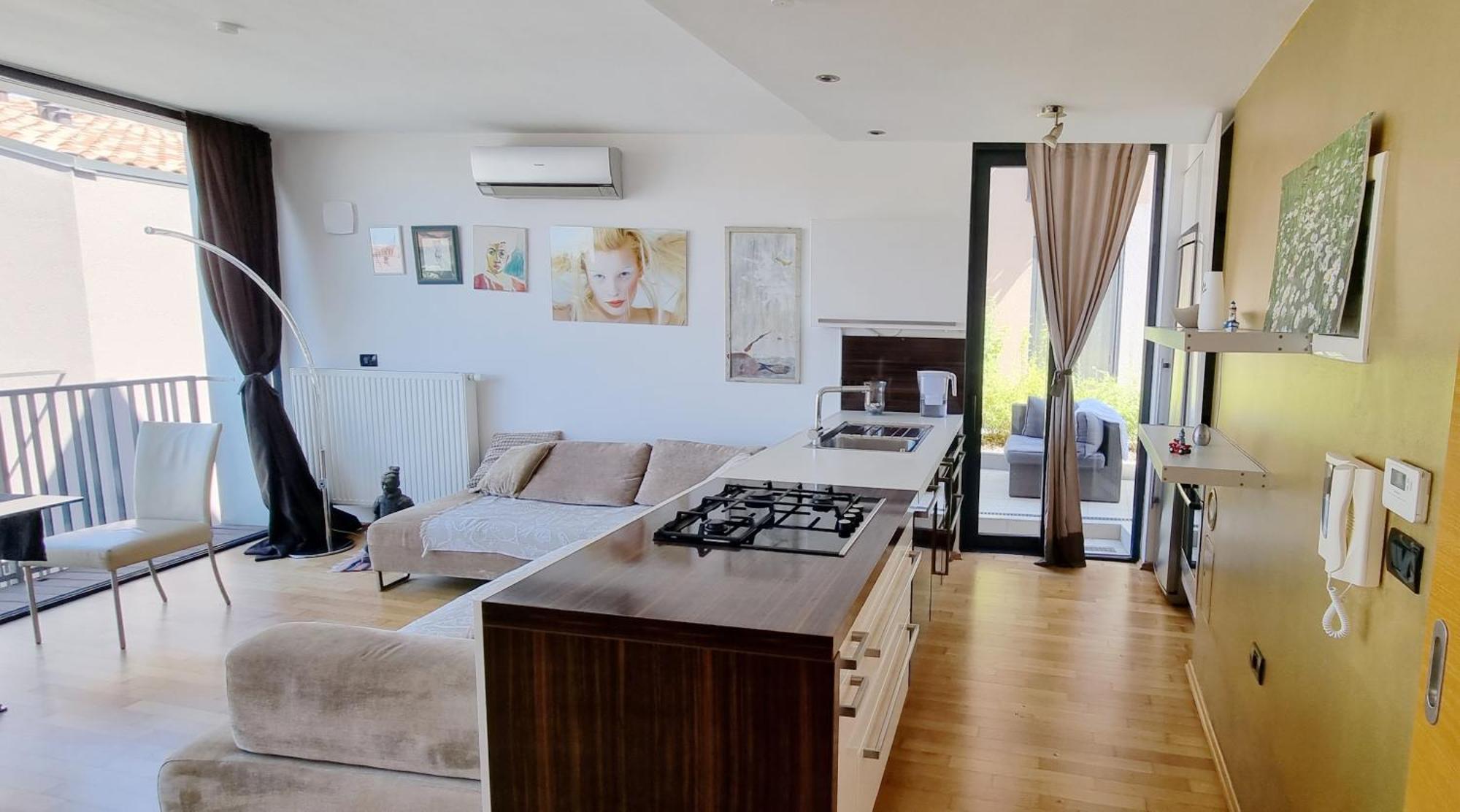 Bella Vista Lux Apartment With Private Terace Koper Exterior photo