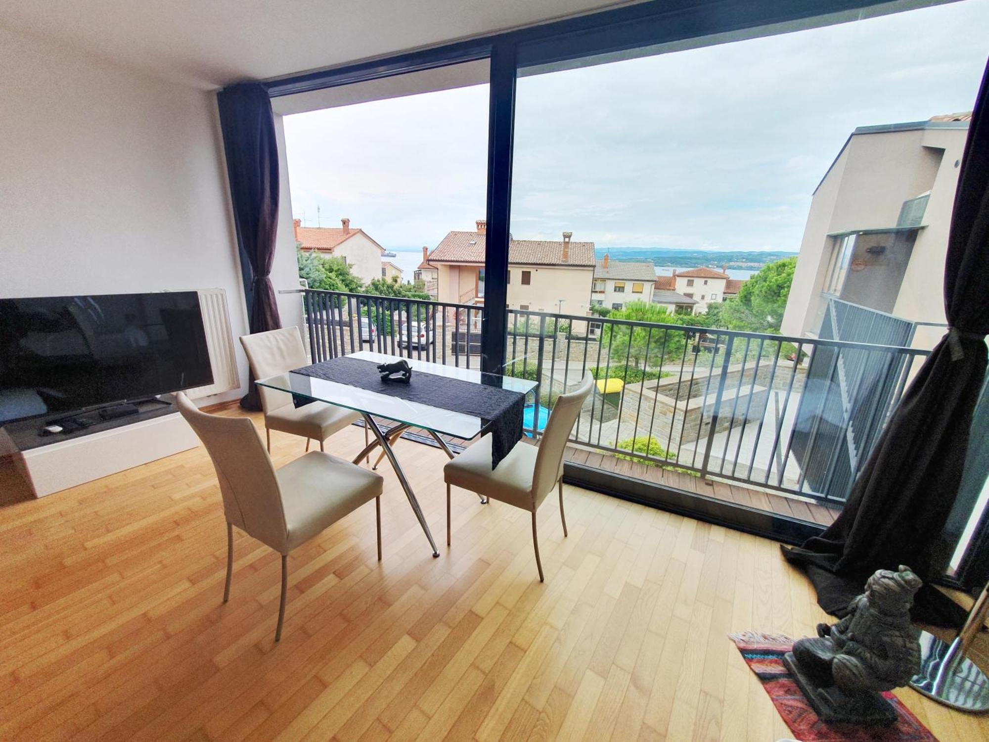 Bella Vista Lux Apartment With Private Terace Koper Exterior photo